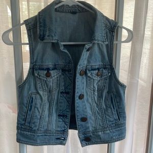 Jean vest